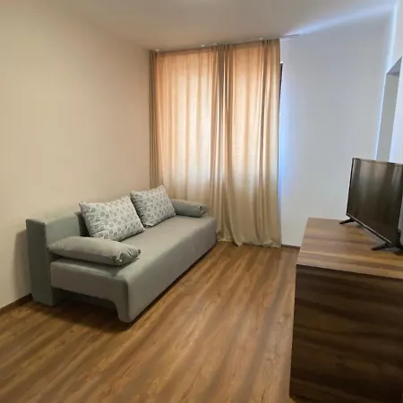 Oman 2* Πριμόρσκο